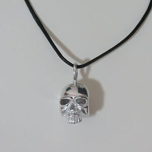 FLO Fashion Men Jewelry Skull Perfume Pendant Necklace Chain Fragrance SILVER