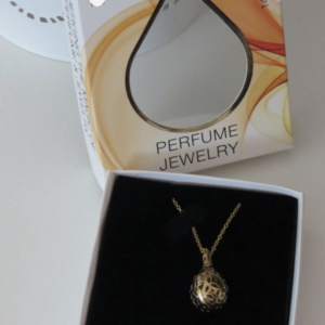 FLO Women Fashion Perfume Fil Jewelry Drop Pendant Necklace Chain Fragrance GOLD